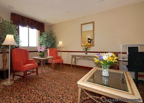 Hotel Baymont By Wyndham Port Wentworth