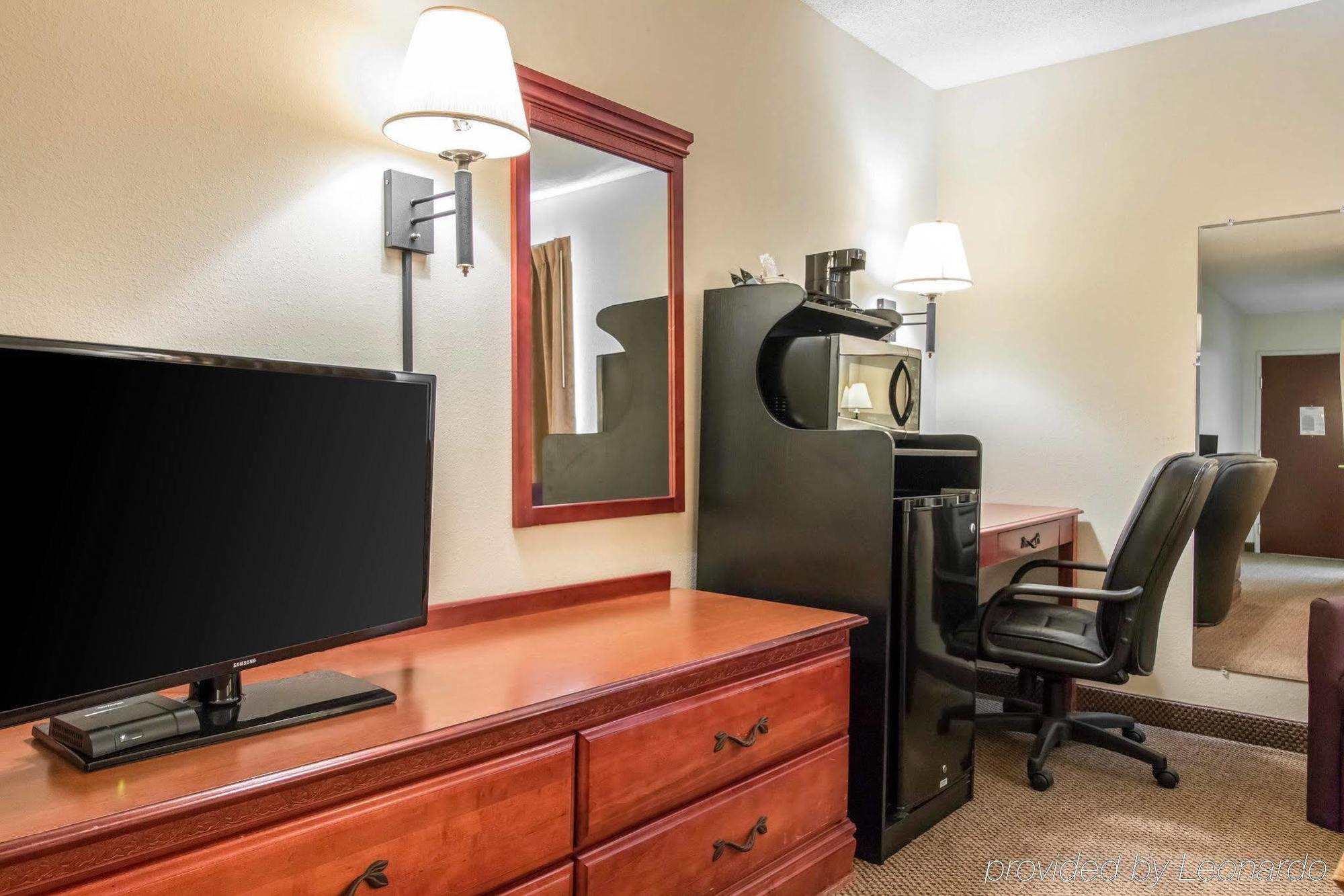 Baymont By Wyndham Port Wentworth