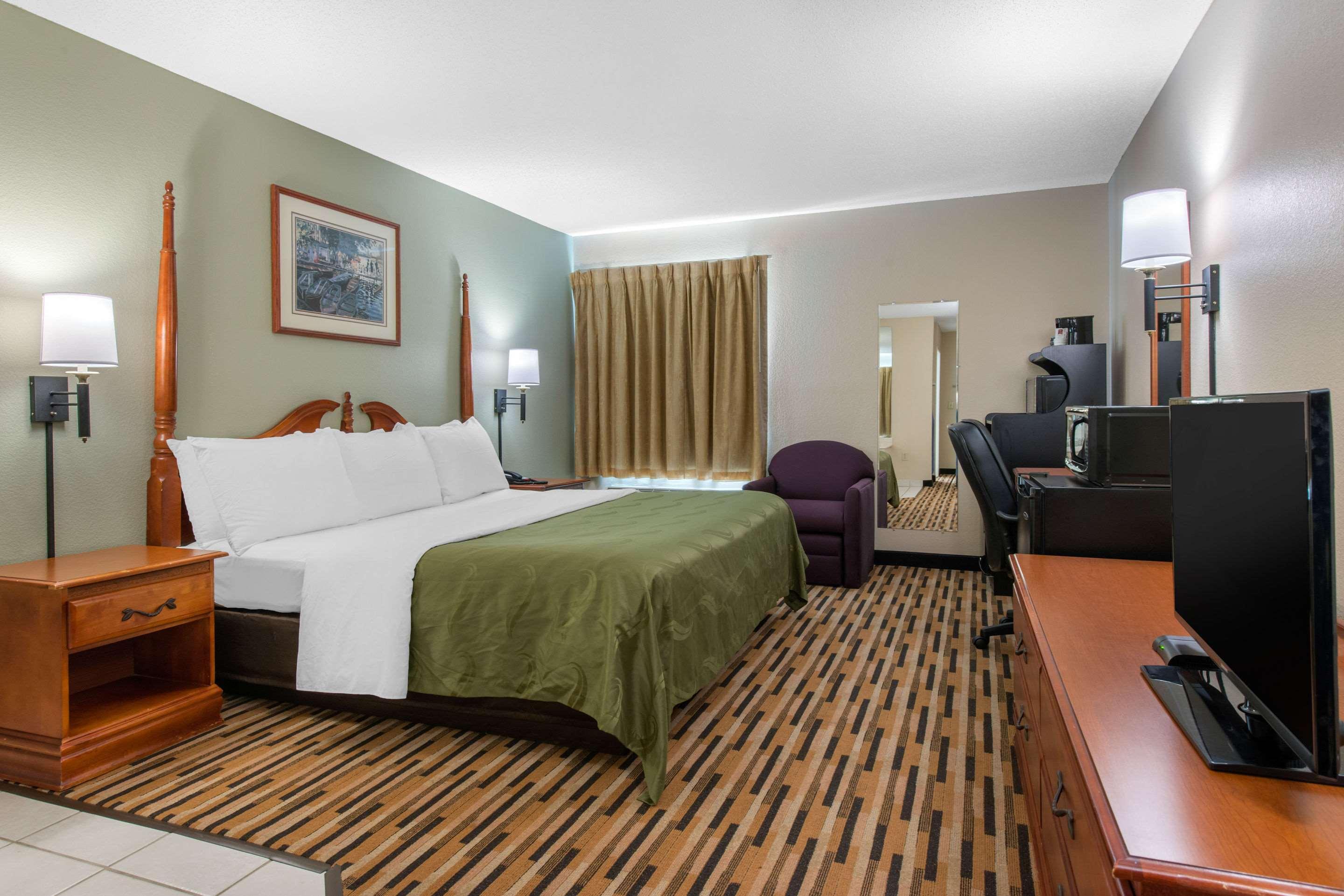 Baymont By Wyndham Hotel Port Wentworth